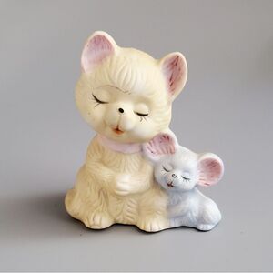 Cat Figurine Mouse Love Ceramic‎ Vintage RARE 3" X 2-3/8" Inches MIC Made Taiwan